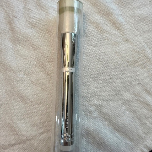 IT cosmetics CC skin perfection #702 foundation brush - Picture 5 of 5